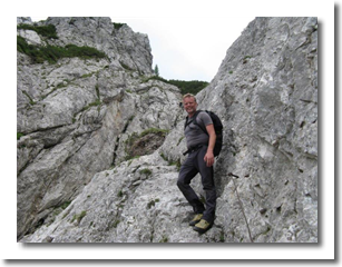 Maneken gre v dolino